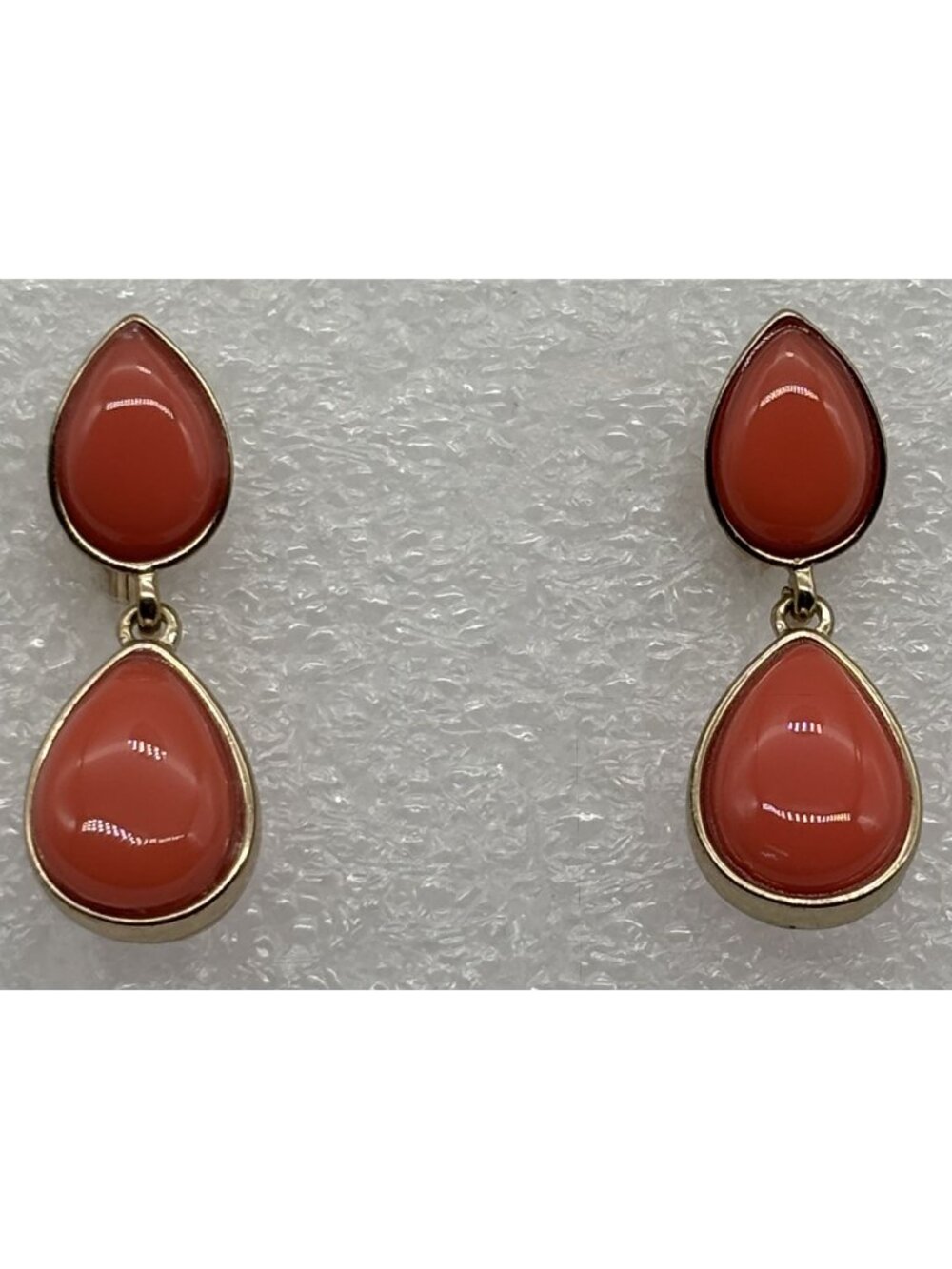 Vintage Nine West Holdings Clip Earrings Teardrop Faux Coral Cabochons Gold Tone